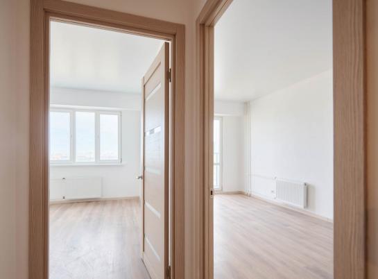 Квартиры и цены — Двухкомнатная квартира с отделкой — фото