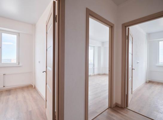 Акции — Двухкомнатная квартира 51,7 кв.м. с отделкой 6 950 000 руб. — фото